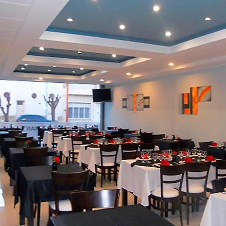 Hotel Barcelona Center Пунта Алта Екстериор снимка